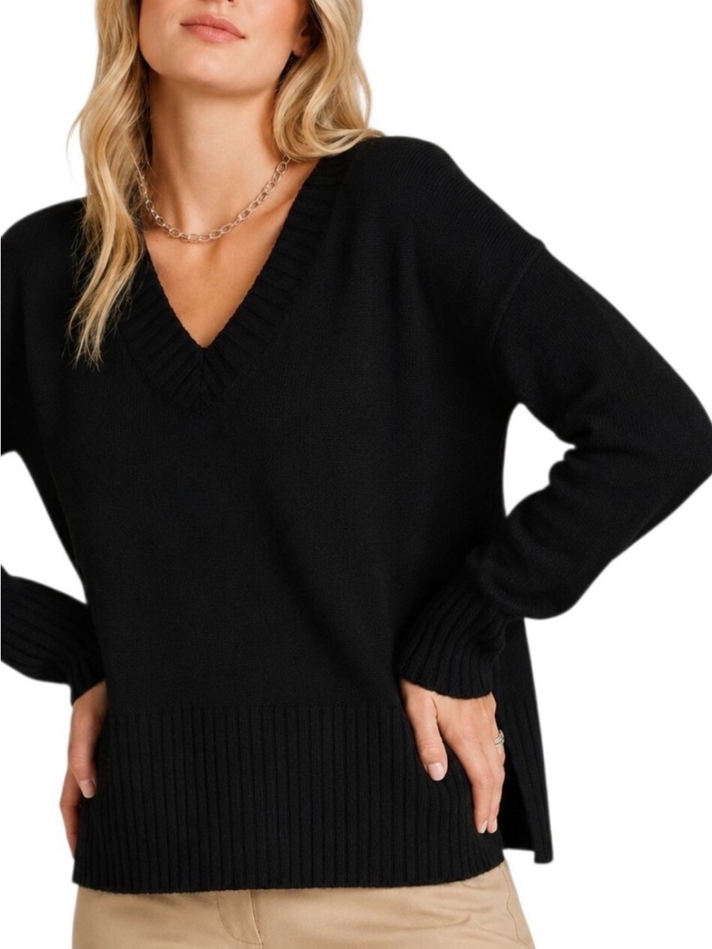 Kit and Ace Black V-Neck Ribbed Hem Sweater Size Large